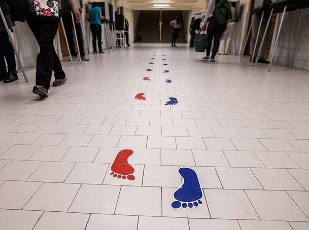 Red&BlueFootprints7-16.jpg